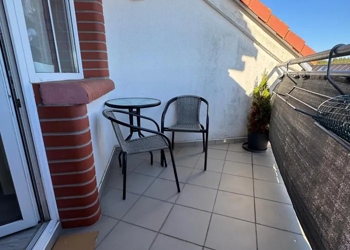 Hexagon 34 アパート グジボボ