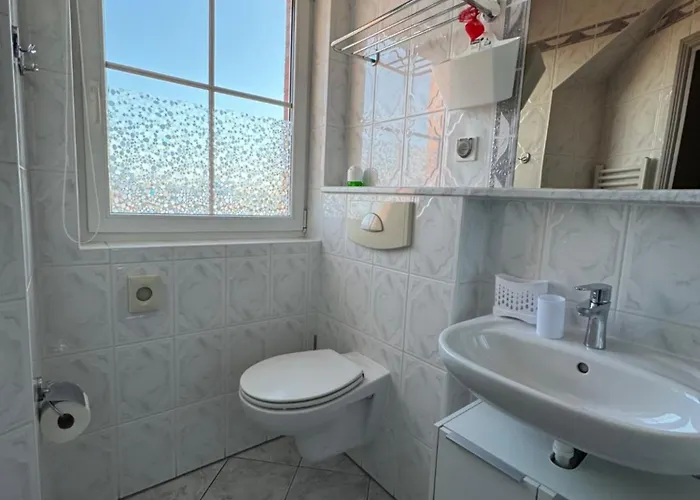 アパート Hexagon 34 グジボボ