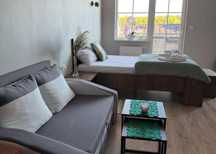 Hexagon 34 アパート *